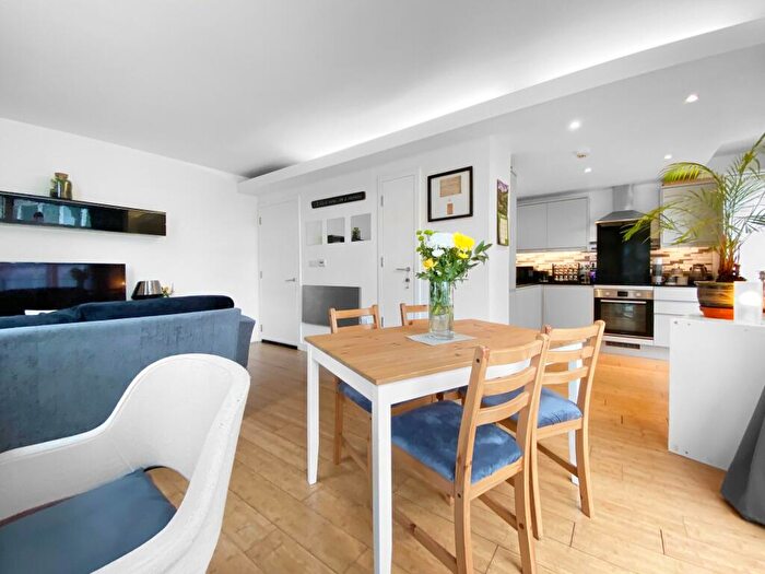 1 Bedroom Apartment To Rent In New York Apartments, Cross York Street, Leeds, LS2
