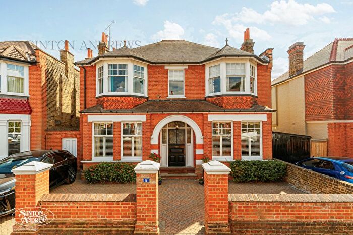 5 Bedroom Terraced House For Sale In Queens Road, Ealing, W5