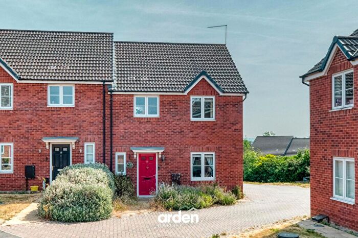 3 Bedroom Terraced House For Sale In Gretton Close, Redditch, B97
