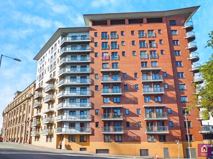 1 Bedroom Flat For Sale In Parkers Apartments, Corporation Street, Green Quarter, Manchester City Centre, M4