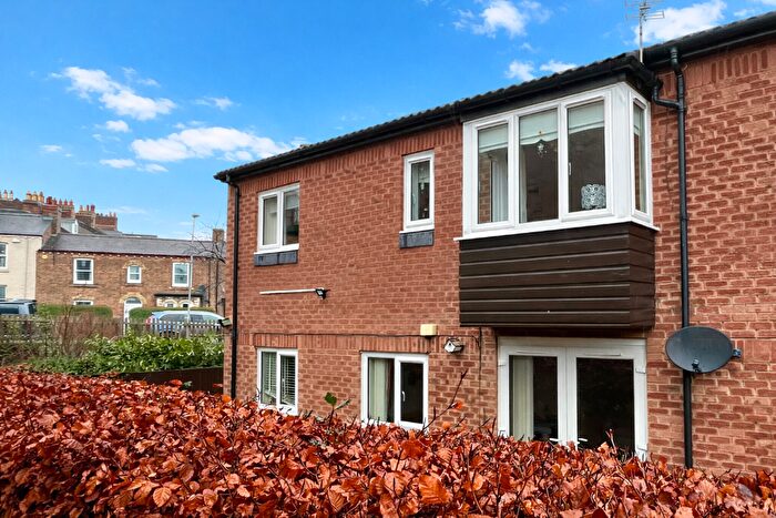2 Bedroom Flat For Sale In Westfield Close, Hexham, Northumberland, NE46