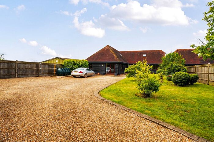 4 Bedroom Detached House For Sale In Upper Rodmersham, Rodmersham, Sittingbourne, Kent, ME9