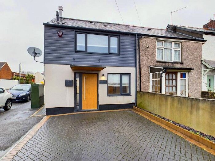 2 Bedroom End Of Terrace House To Rent In Tyn Y Parc Road, Rhiwbina, Cardiff., CF14
