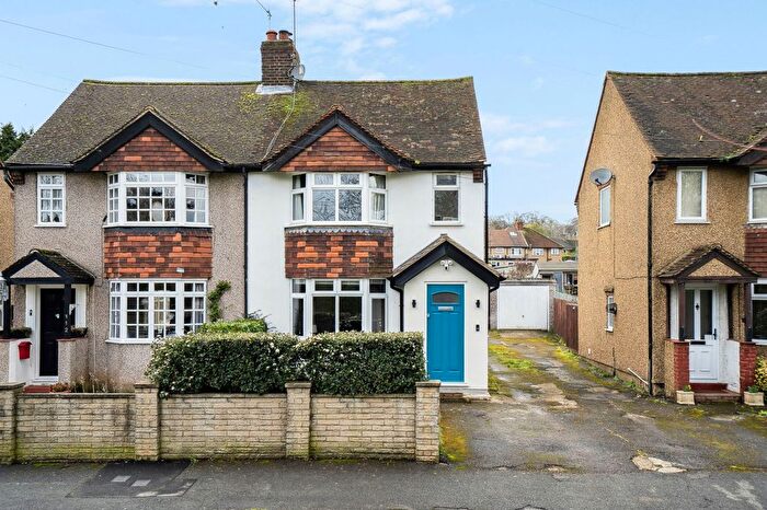 2 Bedroom Semi-detached House For Sale In Denham Way, Maple Cross, Rickmansworth, WD3