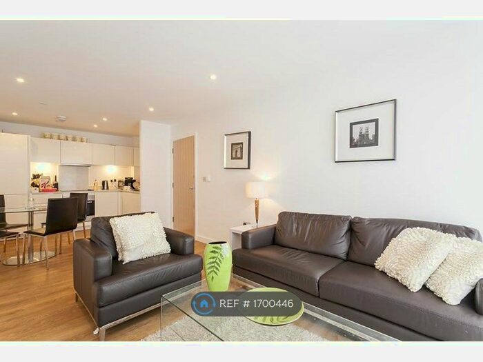 2 Bedroom Flat To Rent In Caspian Wharf, London, E3