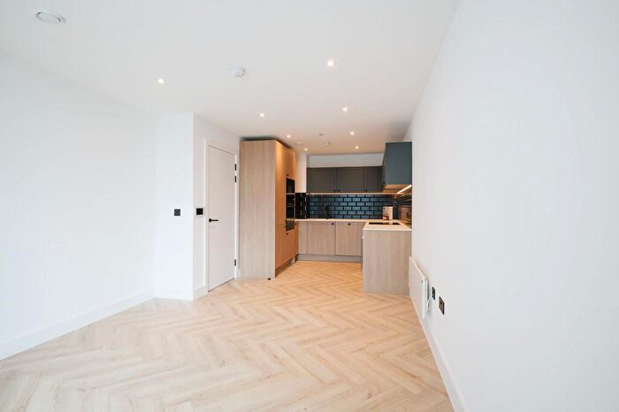 1 Bedroom Flat To Rent In Bankside Boulevard, Salford, M3