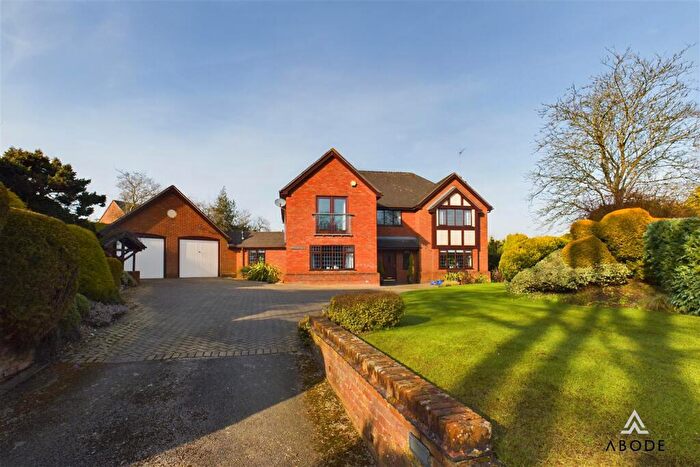 5 Bedroom Detached House For Sale In Sandon Road, Hilderstone, Stone, ST15
