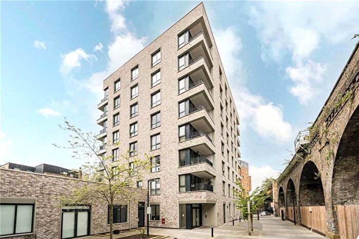 1 Bedroom Flat To Rent In Coal Lane, London, SW9