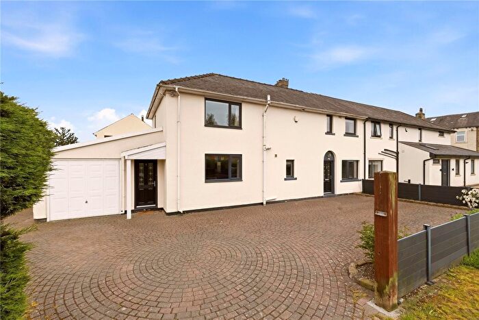 5 Bedroom Semi Detached House For Sale In Westfield Road, Barnoldswick, Lancashire, BB18