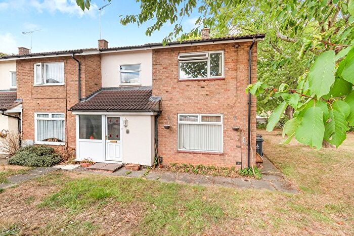 3 Bedroom Detached House To Rent In Benstede, Stevenage, Hertfordshire, SG2