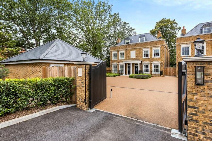 3 Bedroom Semi-Detached House To Rent In Lime Tree Villas, London Road, Sunningdale, Ascot, SL5