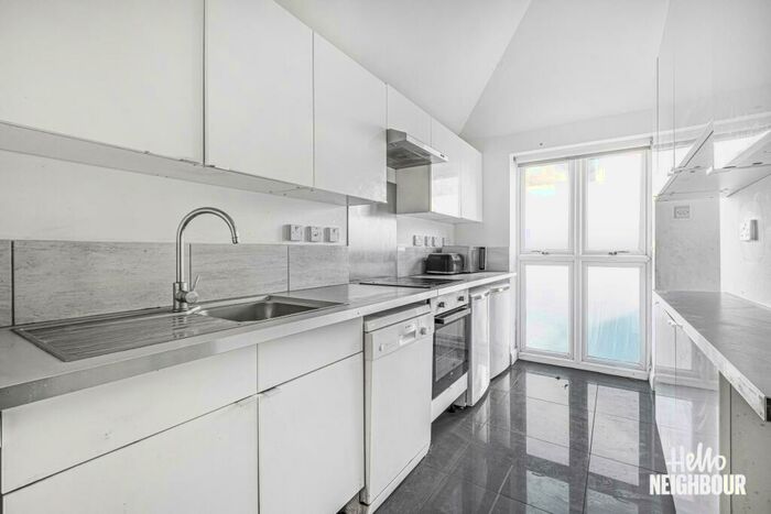 Studio To Rent In Elmwood Road, Mitcham, CR4