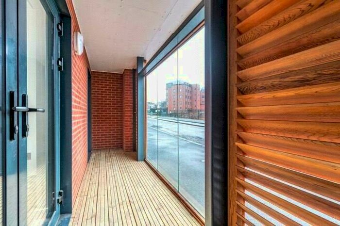 1 Bedroom Apartment To Rent In Madison House, Wrentham Street, Birmingham, West Midlands, B5