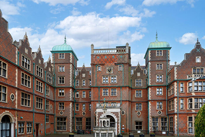 2 Bedroom Apartment For Sale In Harvest House, IP11