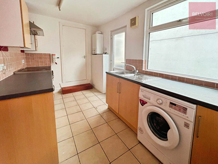 1 Bedroom Flat To Rent In Queen Street, Market Rasen, LN8