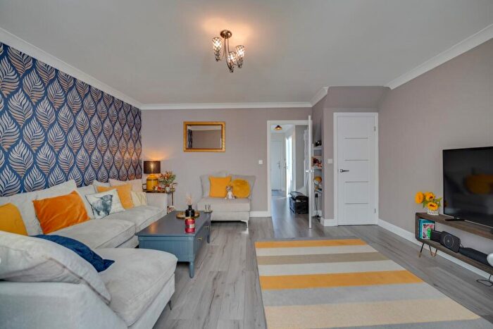 3 Bedroom Terraced House For Sale In Stoney Brook Close, Hixon, Stafford, Staffordshire, ST18