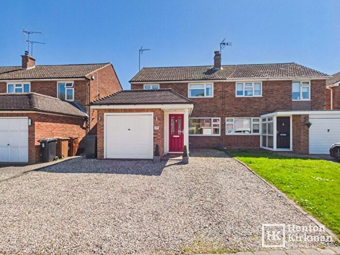 3 Bedroom Semi Detached House For Sale In Allens Road, Ramsden Heath, Billericay, CM11