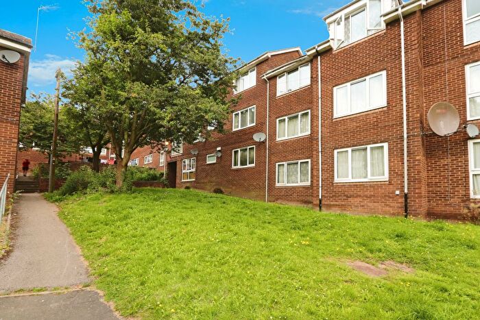 2 Bedroom Flat To Rent In Firshill Walk, Sheffield, South Yorkshire, S4