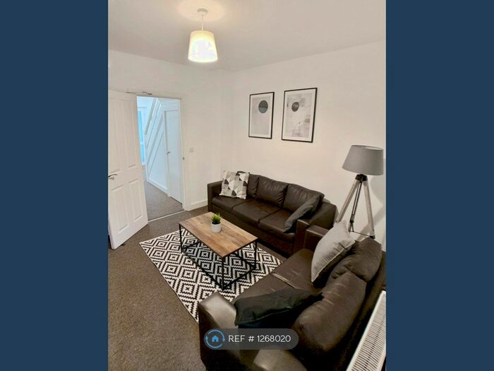 8 Bedroom Semi-Detached House To Rent In Granby Grove, Southampton SO17