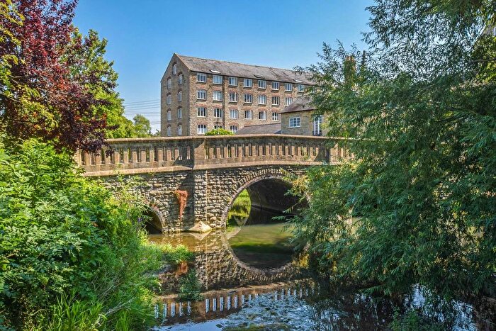 2 Bedroom Flat For Sale In Inner Silk Mills, Malmesbury, SN16