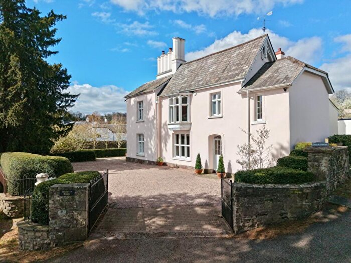 5 Bedroom Detached House For Sale In Castle Parade, Usk, NP15