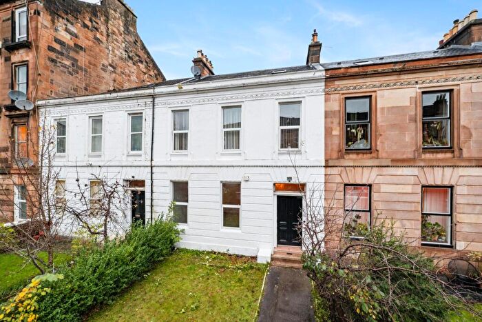 6 Bedroom Terraced House For Sale In Queen Mary Avenue, Queen’s Park, G42