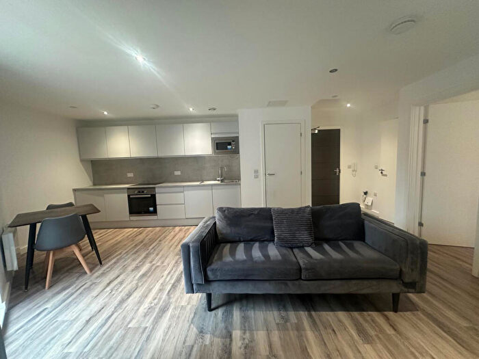 1 Bedroom Apartment To Rent In Kelham Gate, Shalesmoor, Sheffield, South Yorkshire, S3