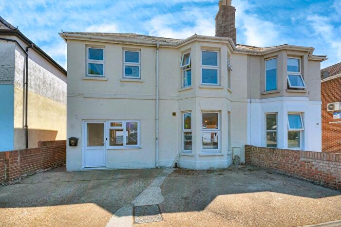 5 Bedroom Semi-Detached House For Sale In Elm Grove, Hayling Island, PO11