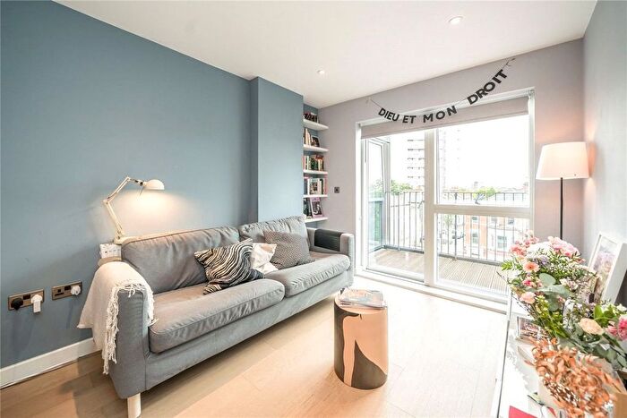 1 Bedroom Flat To Rent In Singer Mews, Clapham, SW4