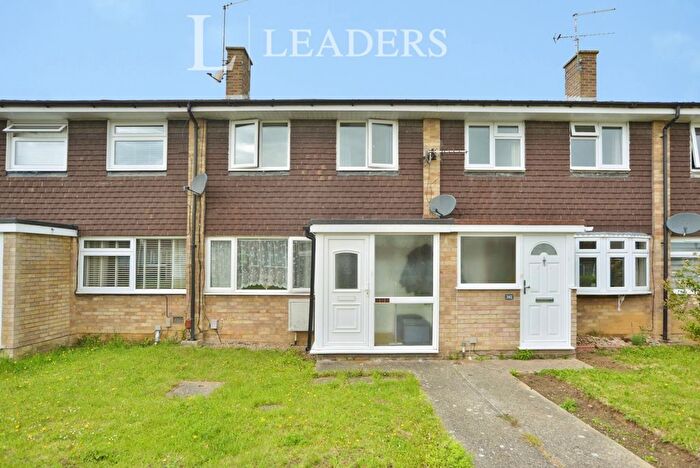 3 Bedroom Terraced House For Sale In Linnet Drive, Chelmsford, Essex, CM2