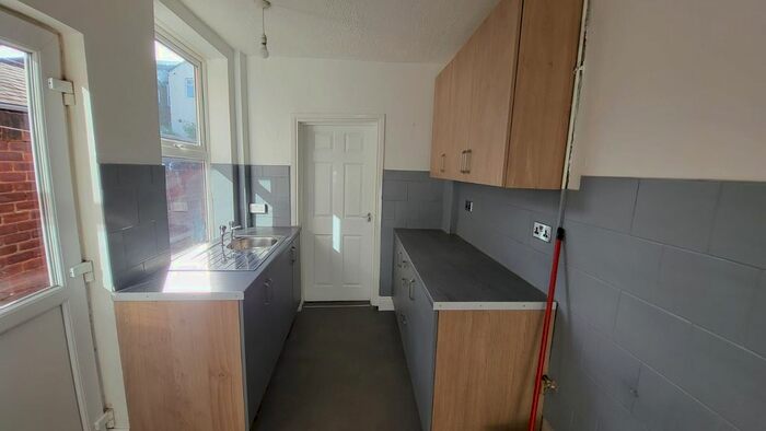 2 Bedroom Terraced House To Rent In Ronald Road, Balby, Doncaster, DN4