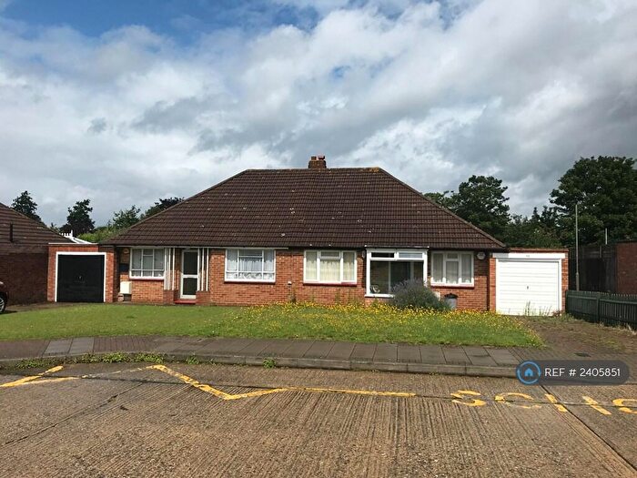 2 Bedroom Bungalow To Rent In Derwent Drive, Petts Wood, Orpington, BR5