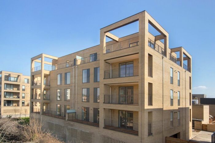 2 Bedroom Flat To Rent In Forbes Close, Trumpington, Cambridge, CB2