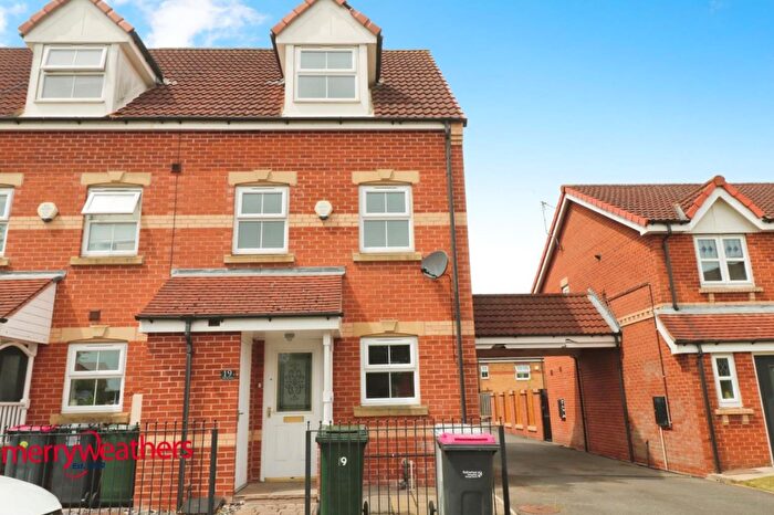 3 Bedroom Town House For Sale In The Mount, Sunnyside, Rotherham, S66