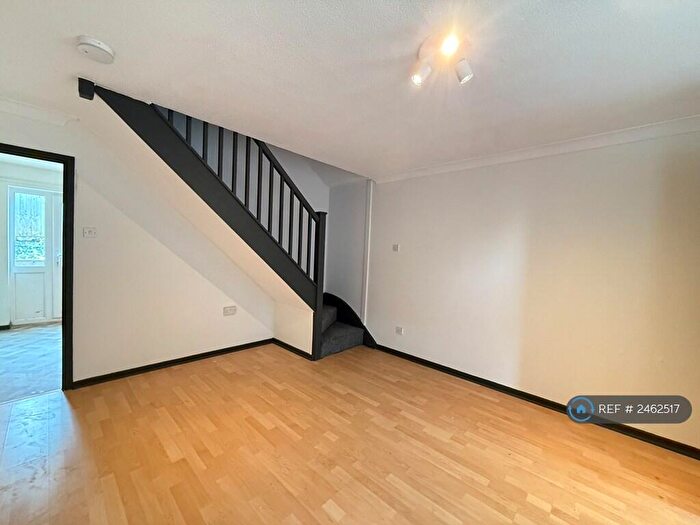 2 Bedroom Semi-Detached House To Rent In Spires Walk, Barry, CF63