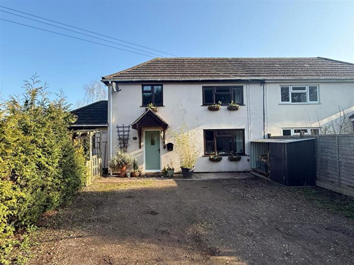 3 Bedroom Semi Detached House For Sale In Hampton Bishop, Hereford, HR1
