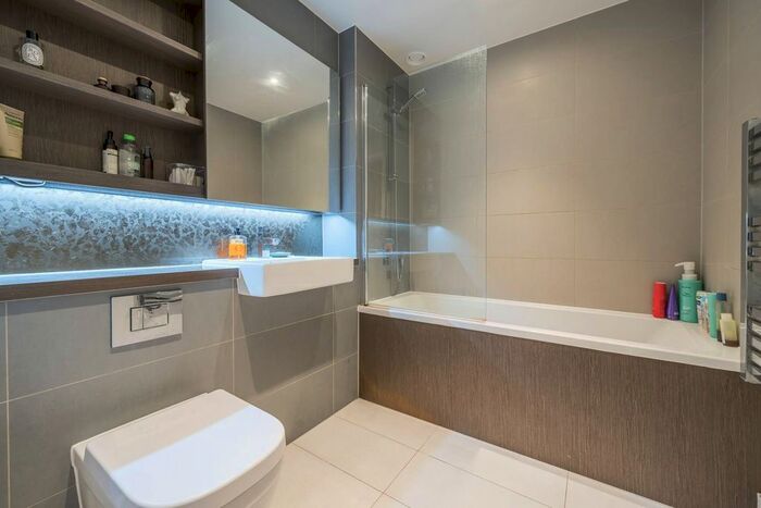 1 Bedroom Flat For Sale In Kidbrooke Park Road, Kidbrooke, London, SE3