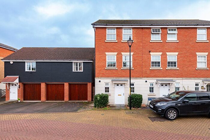 3 Bedroom End Terrace House For Sale In Bismuth Drive, Sittingbourne, ME10