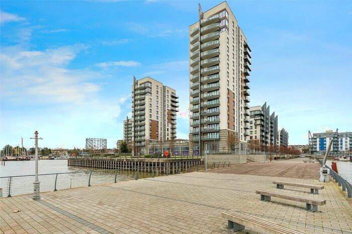 2 Bedroom Flat To Rent In Pegasus Way, Gillingham, Kent, ME7