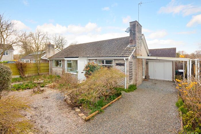 3 Bedroom Bungalow For Sale In Twines Close, Sparkford, Yeovil, BA22