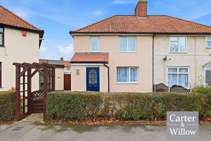 3 Bedroom Semi Detached House To Rent In Oxlow Lane, Dagenham, RM10