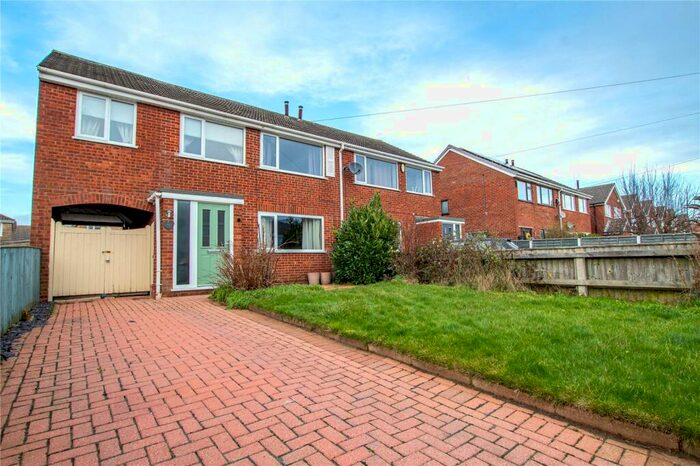 4 Bedroom Semi-Detached House To Rent In Sanctuary Way, Grimsby, North East Lincs, DN37