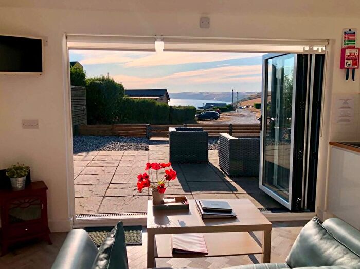 1 Bedroom Chalet For Sale In Whirlwind, Millbrook, Torpoint, PL10