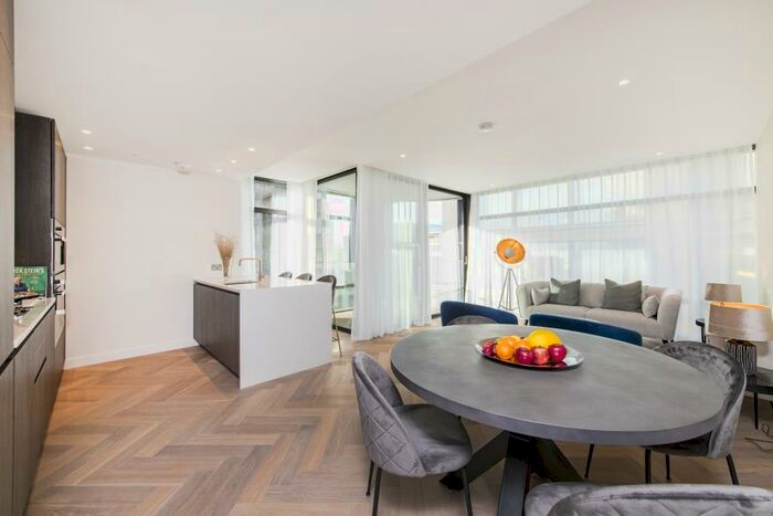 2 Bedroom Apartment To Rent In Two Bedroom Apartment, EC2A