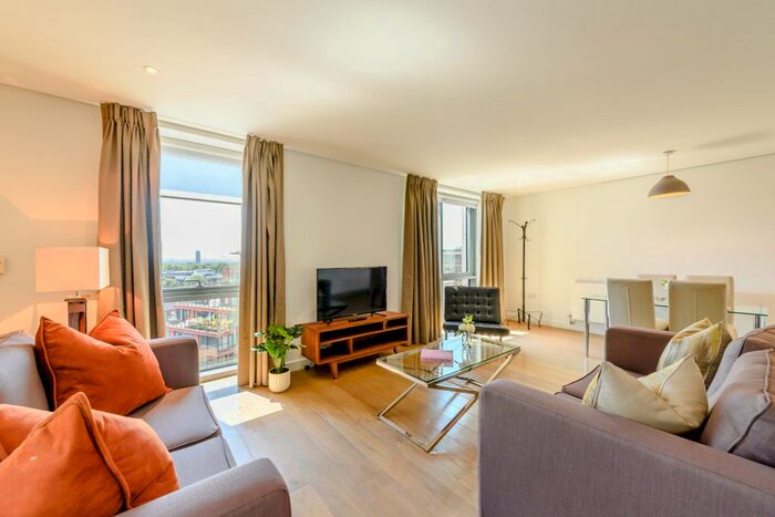 2 Bedroom Flat To Rent In Merchant Square East, London, W2