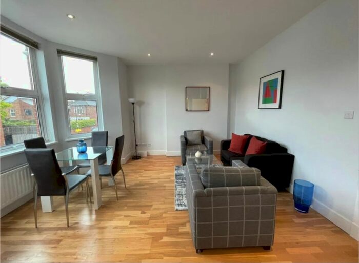 1 Bedroom Flat To Rent In - Skardu Road, London, Es, London, NW2