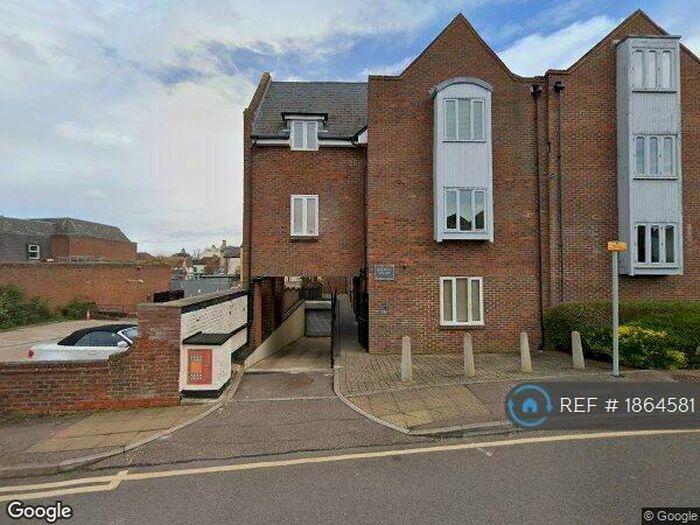 2 Bedroom Flat To Rent In Sillence Court, Royston, SG8