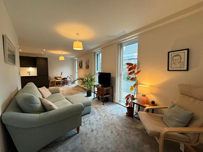 1 Bedroom Flat For Sale In Barlow Moor Road, Chorlton, M21