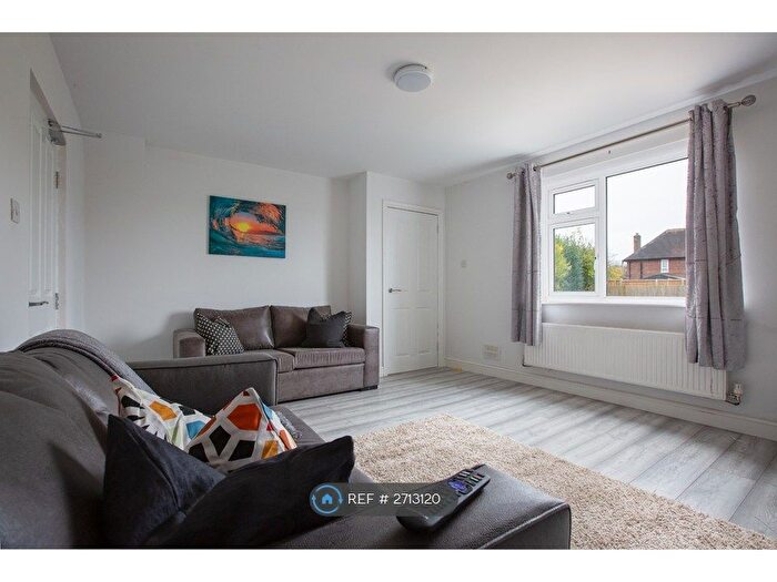 3 Bedroom Semi Detached House To Rent In Grove Road, Overdale, Telford, TF3