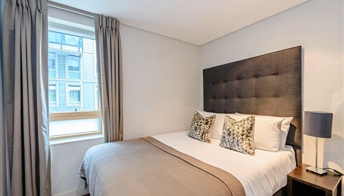 1 Bedroom Flat To Rent In Merchant Square East, London, W2